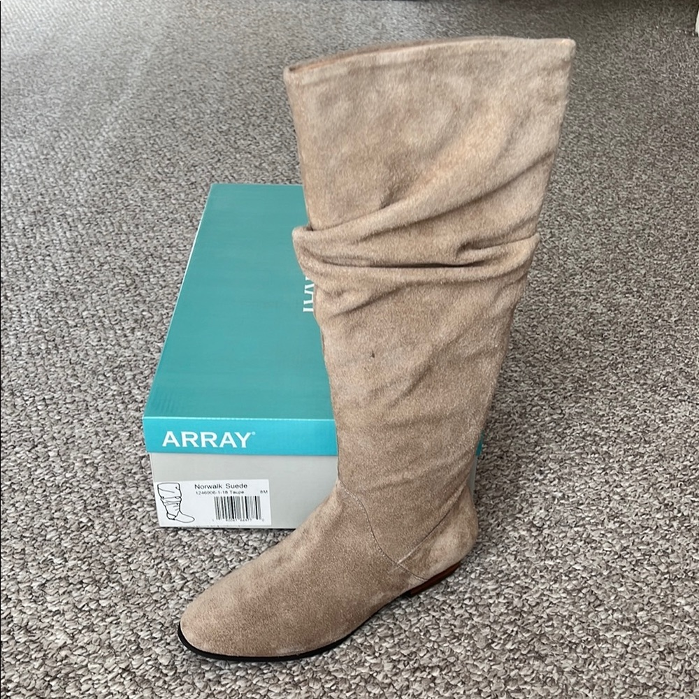 Array Women's Suede Boots - Beige